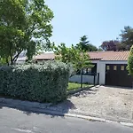 Casa de Férias Maison La Garenne *