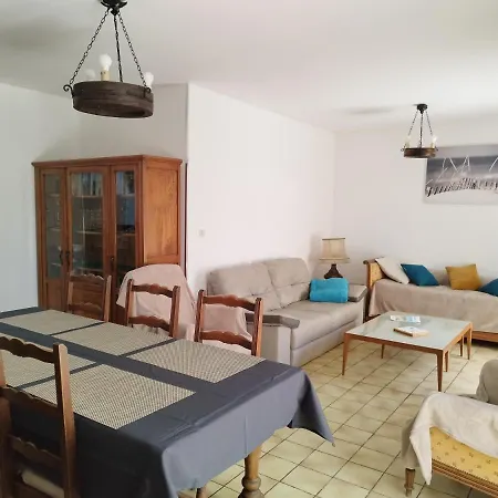 Maison La Garenne Holiday home Royan