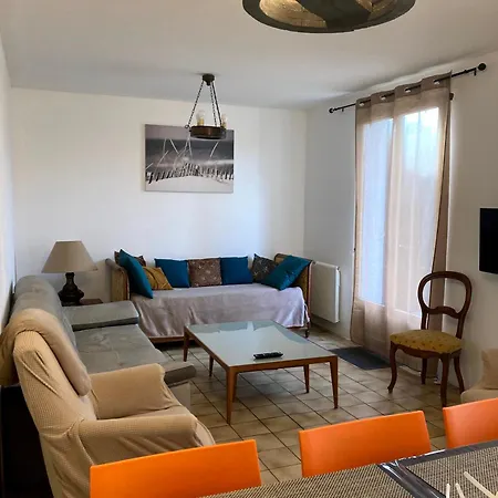 Holiday home Maison La Garenne Royan