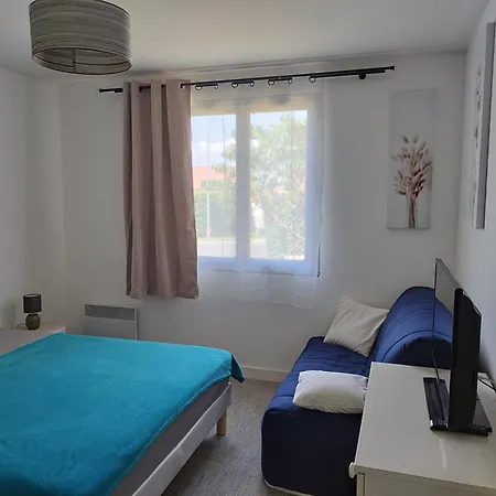 Maison La Garenne Holiday home Royan
